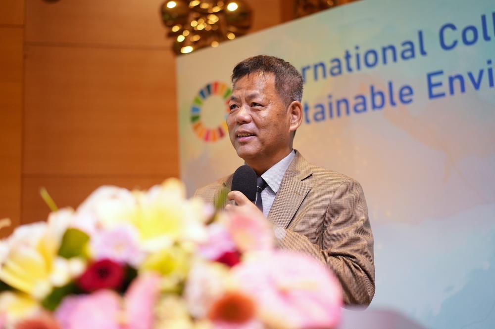 圖1 環境部環境管理署顏旭明署長開幕致詞